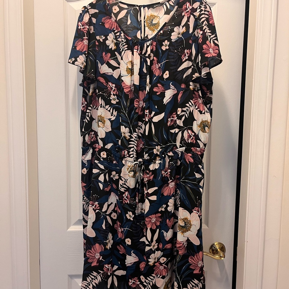 Reitmans Navy Floral Midi Dress